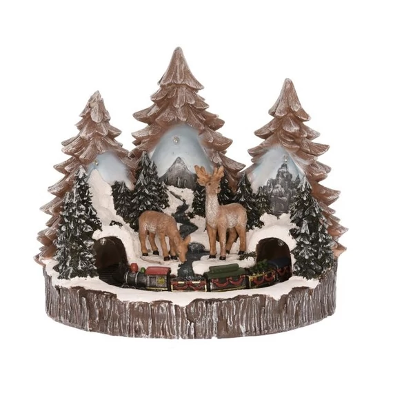 Erdei jelenet szarvassal és kisvonattal, LED-fénnyel, elemes, poly, 26,5x23,5x23 cm, színes